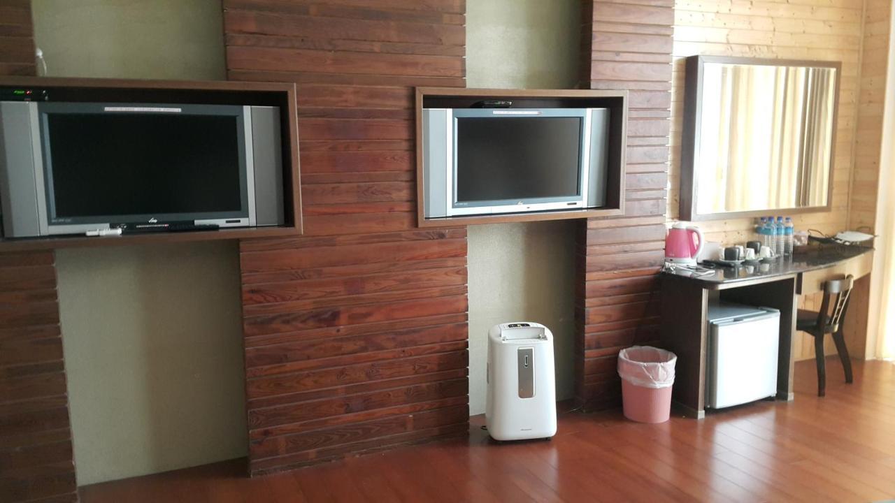 Constellation Coast B&B Hualien Exterior foto
